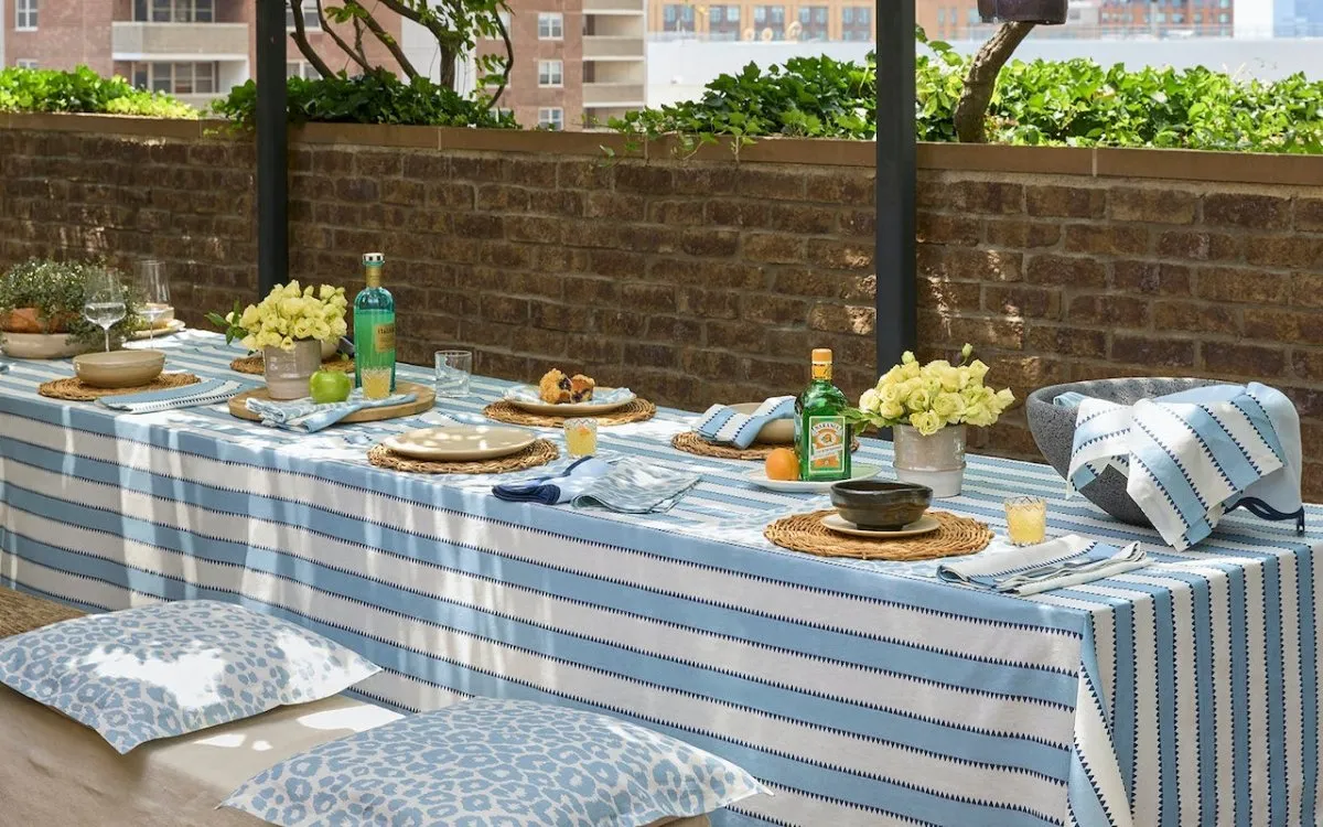 Apollo Stripe Tablecloths in Sky by Matouk Schumacher